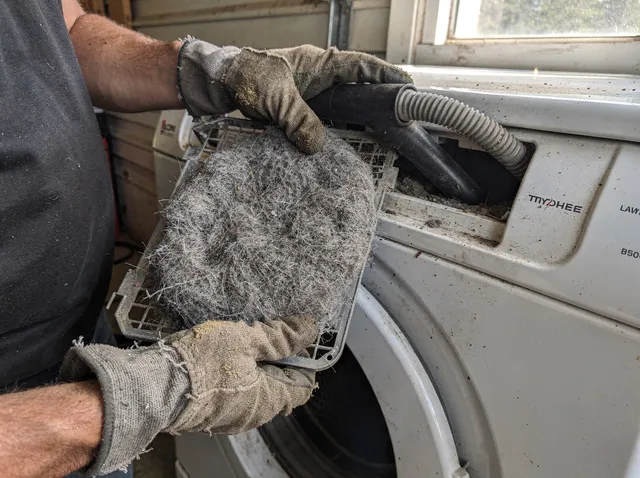 Cleaning Dryer Lint Trap in Long Hill, CT